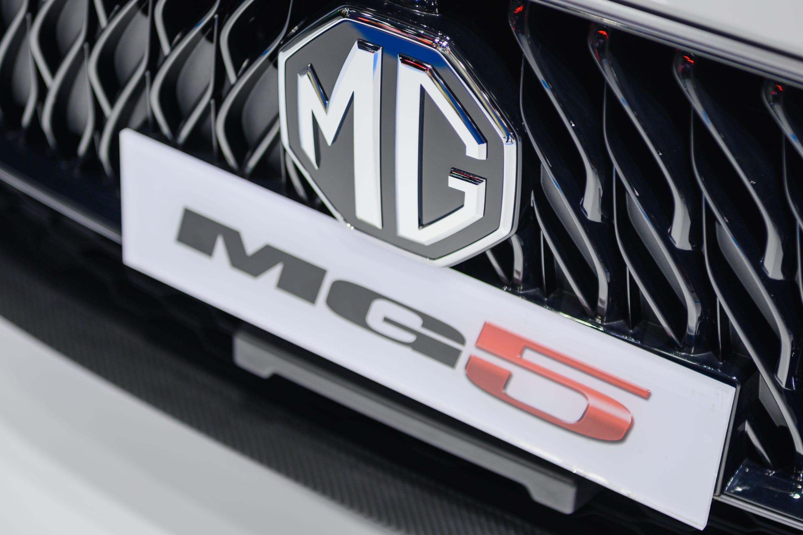MG5
