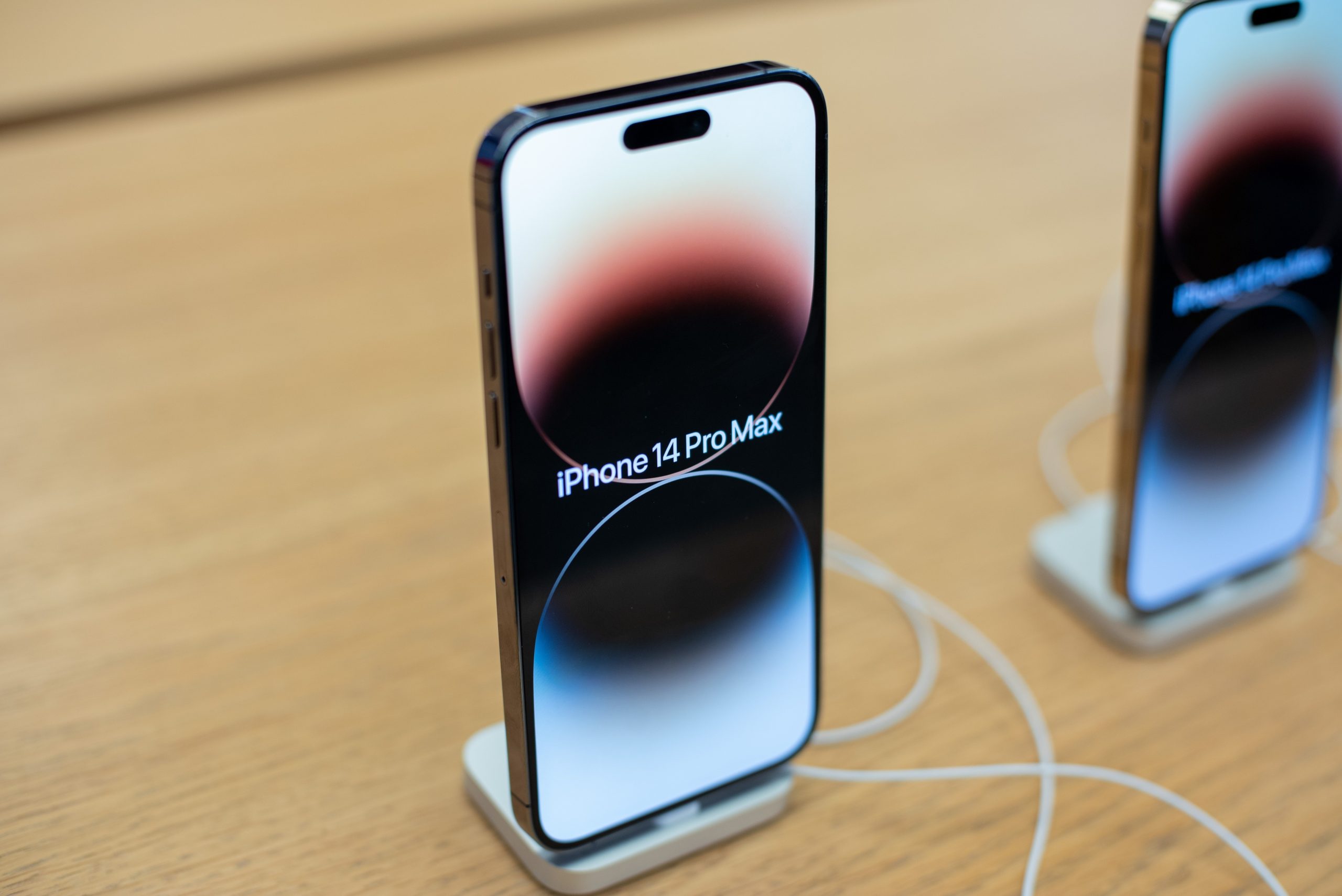 Display of iPhone 14 pro max mobile.