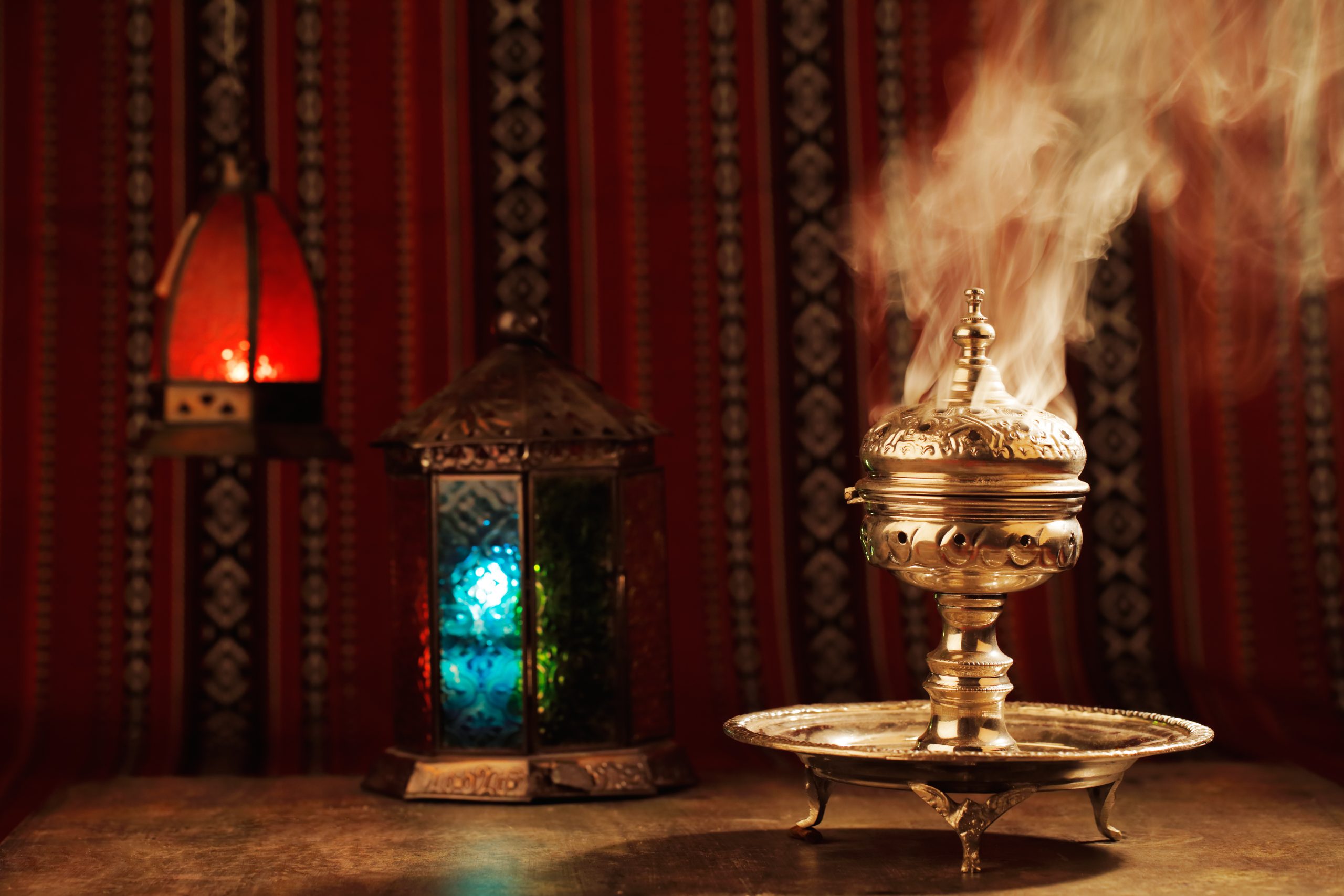 بخور في ديوانية رمضان
